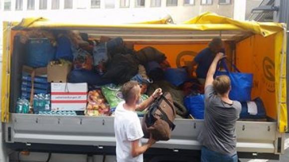 Flüchtlinge Wien Westbahnhof Hilfe